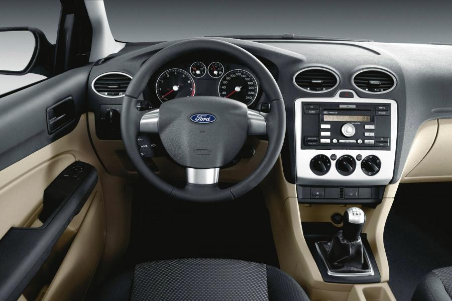  Ford Focus 2005 года  (фото 107 из 116)
